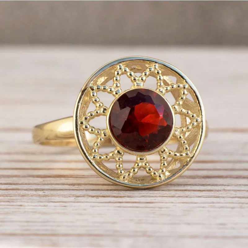 14K Yellow Gold Round Red Garnet 6mm Ring