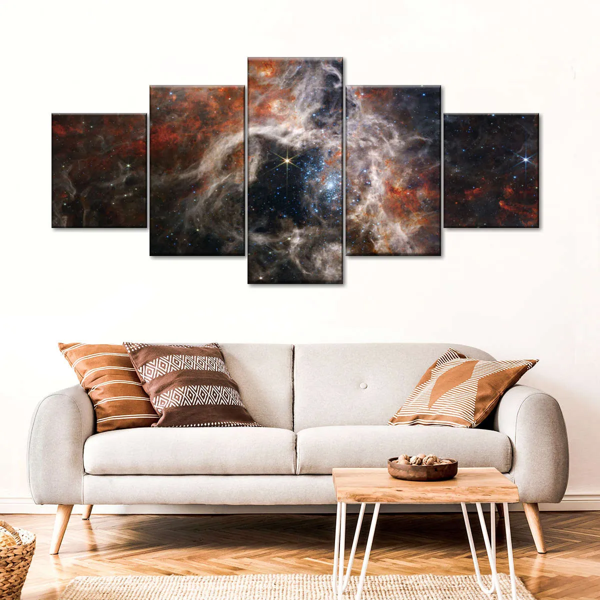 A Cosmic Tarantula Wall Art