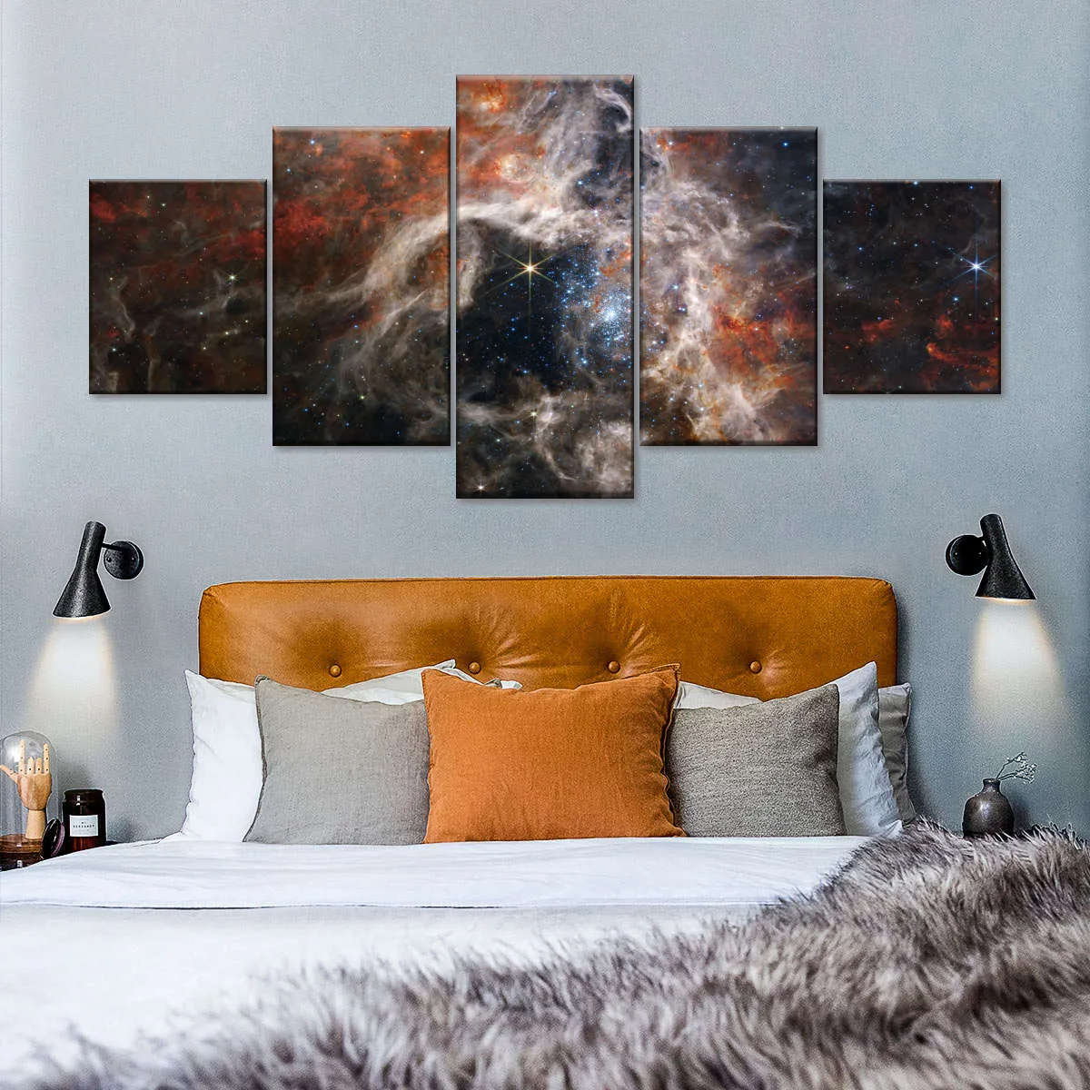 A Cosmic Tarantula Wall Art