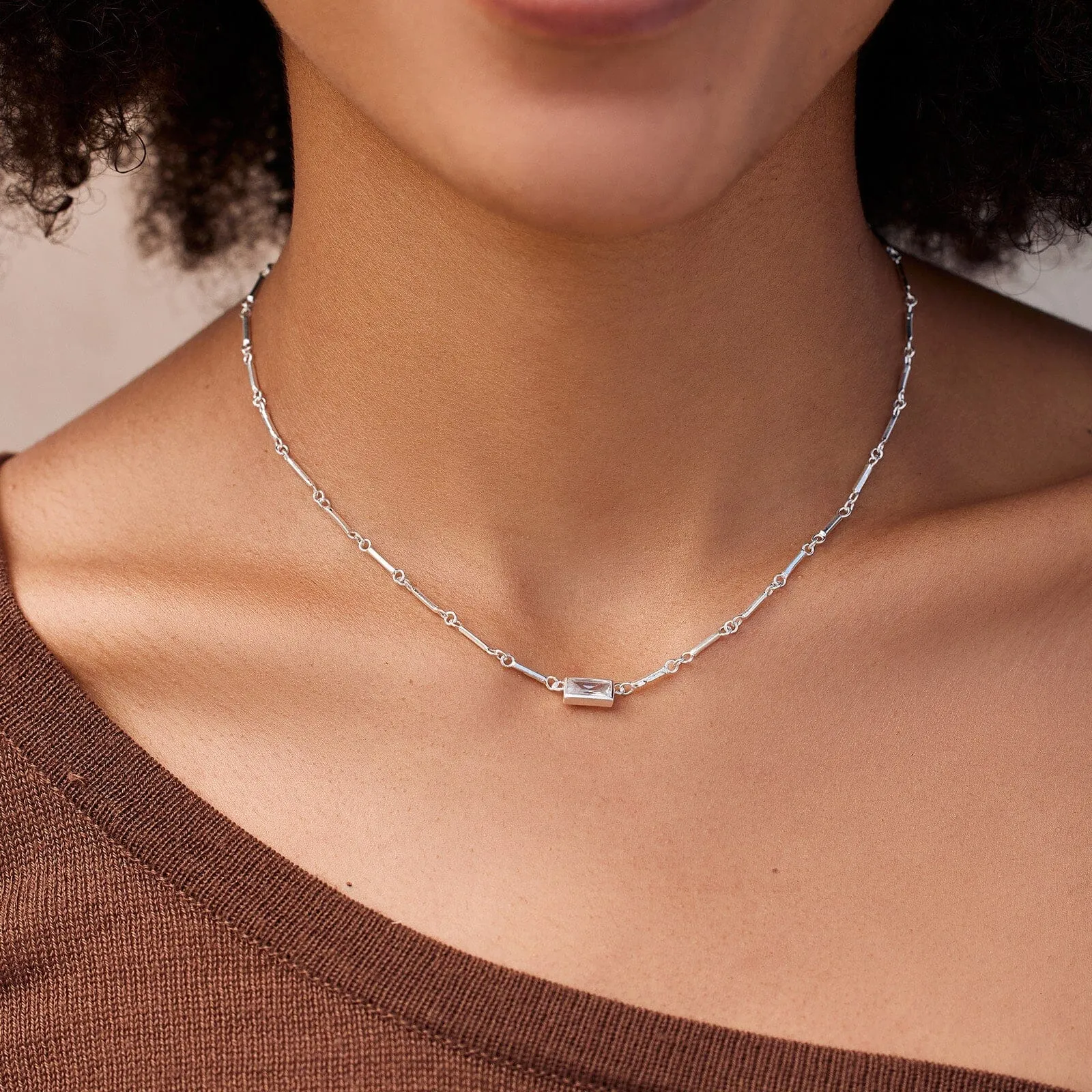 Baguette Bar Chain Choker