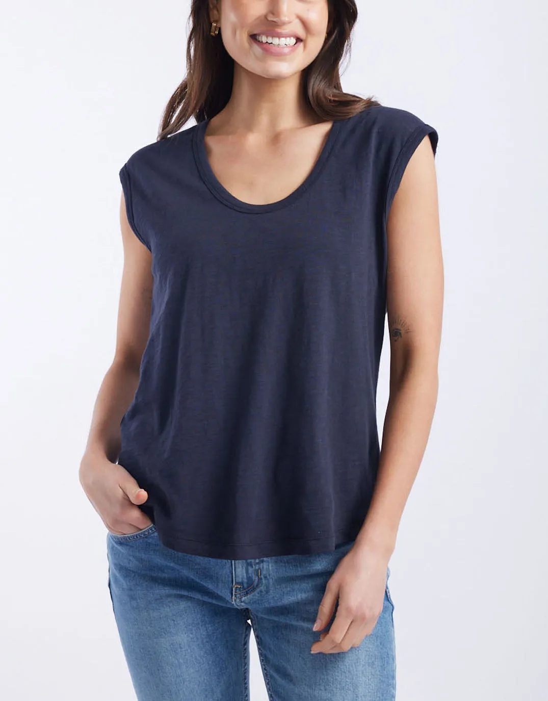 Cali Scoop Tank - Navy