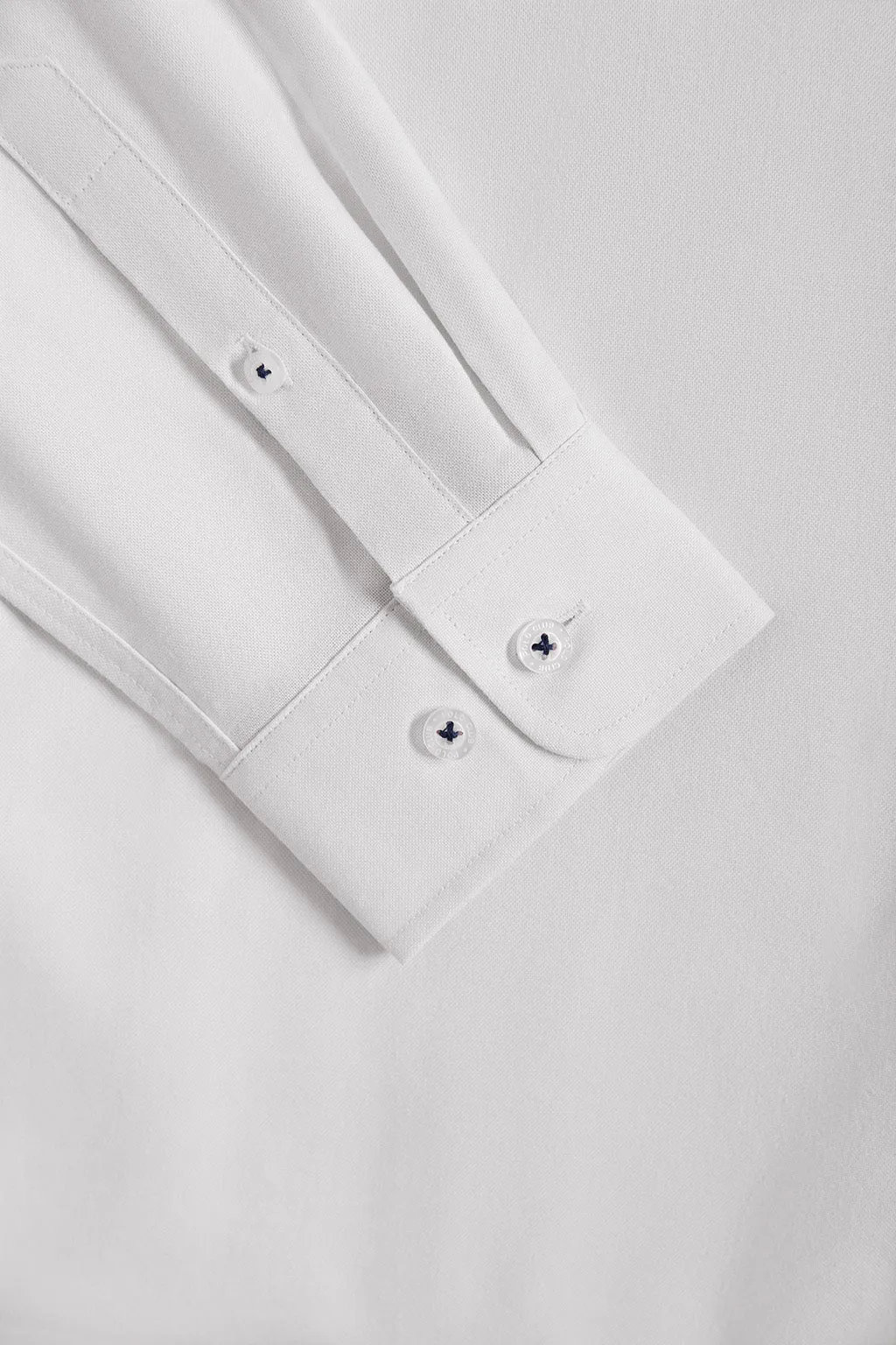 Camisa Oxford blanca con logo Rigby Go