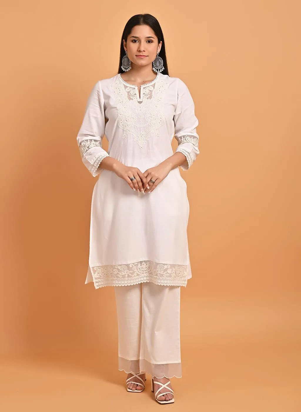 Ivory Kurta Set with Intricate Embroidery