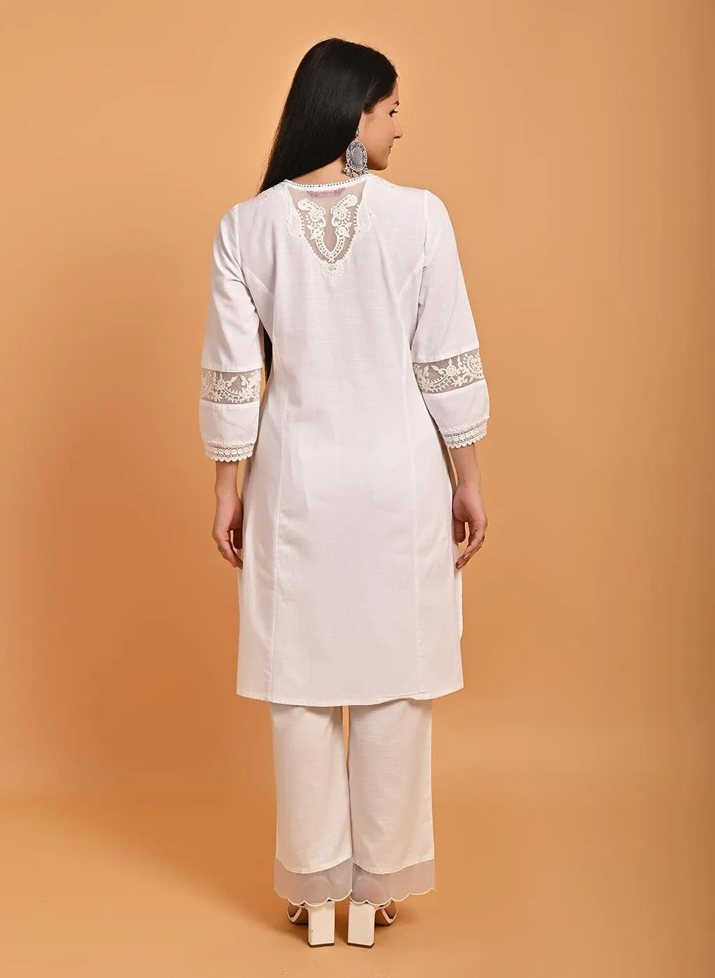 Ivory Kurta Set with Intricate Embroidery