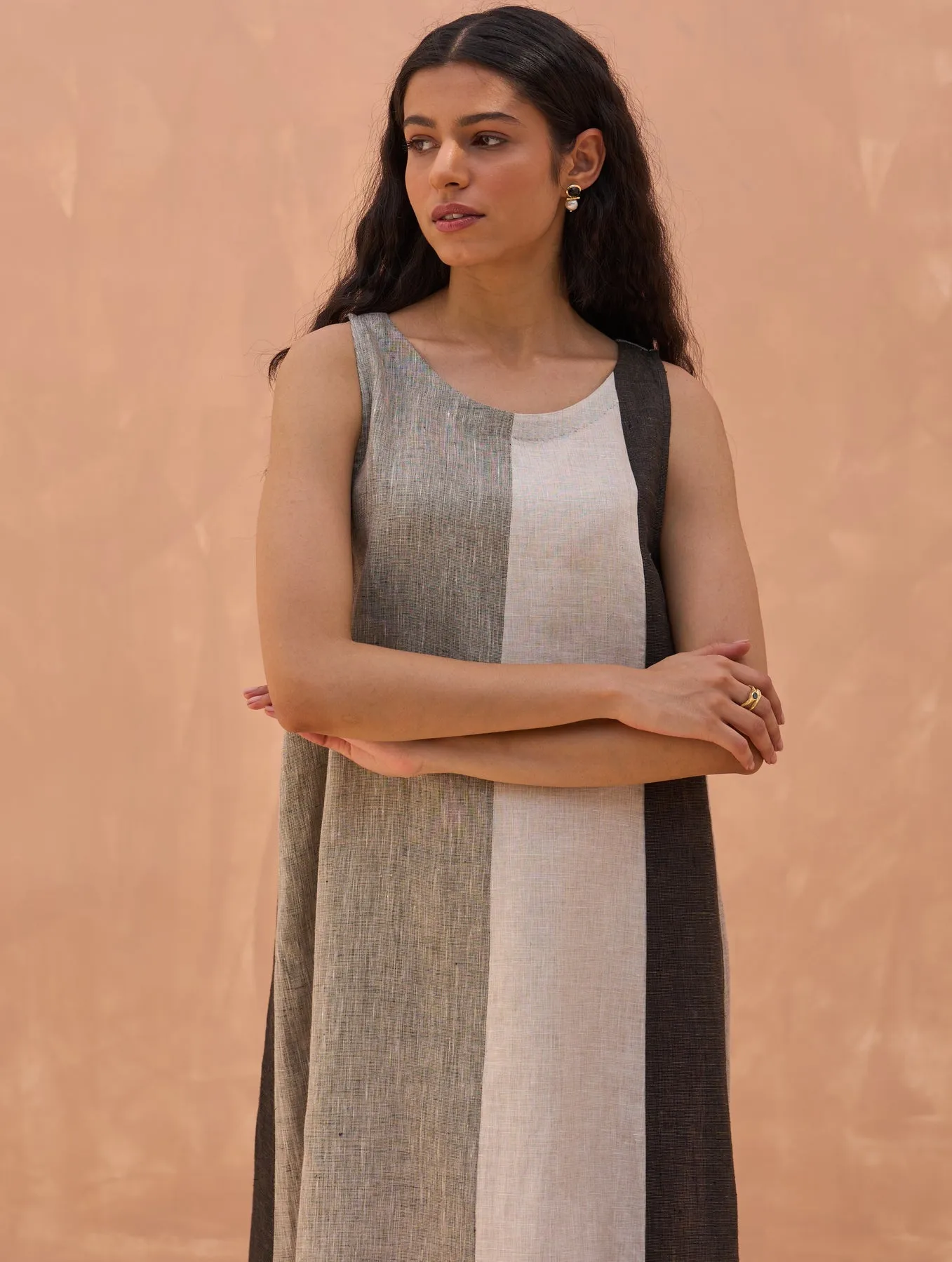 "Ikis Color-Blocked Linen Shift Dress