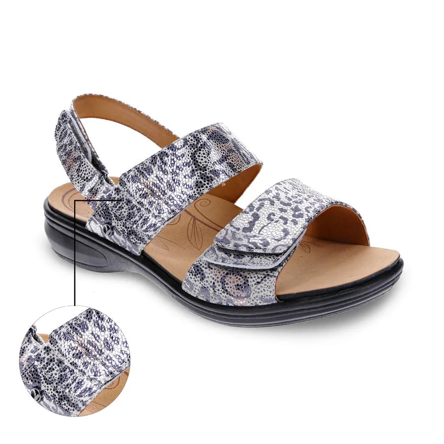 Revere Women's Como Sandal Silver Safari