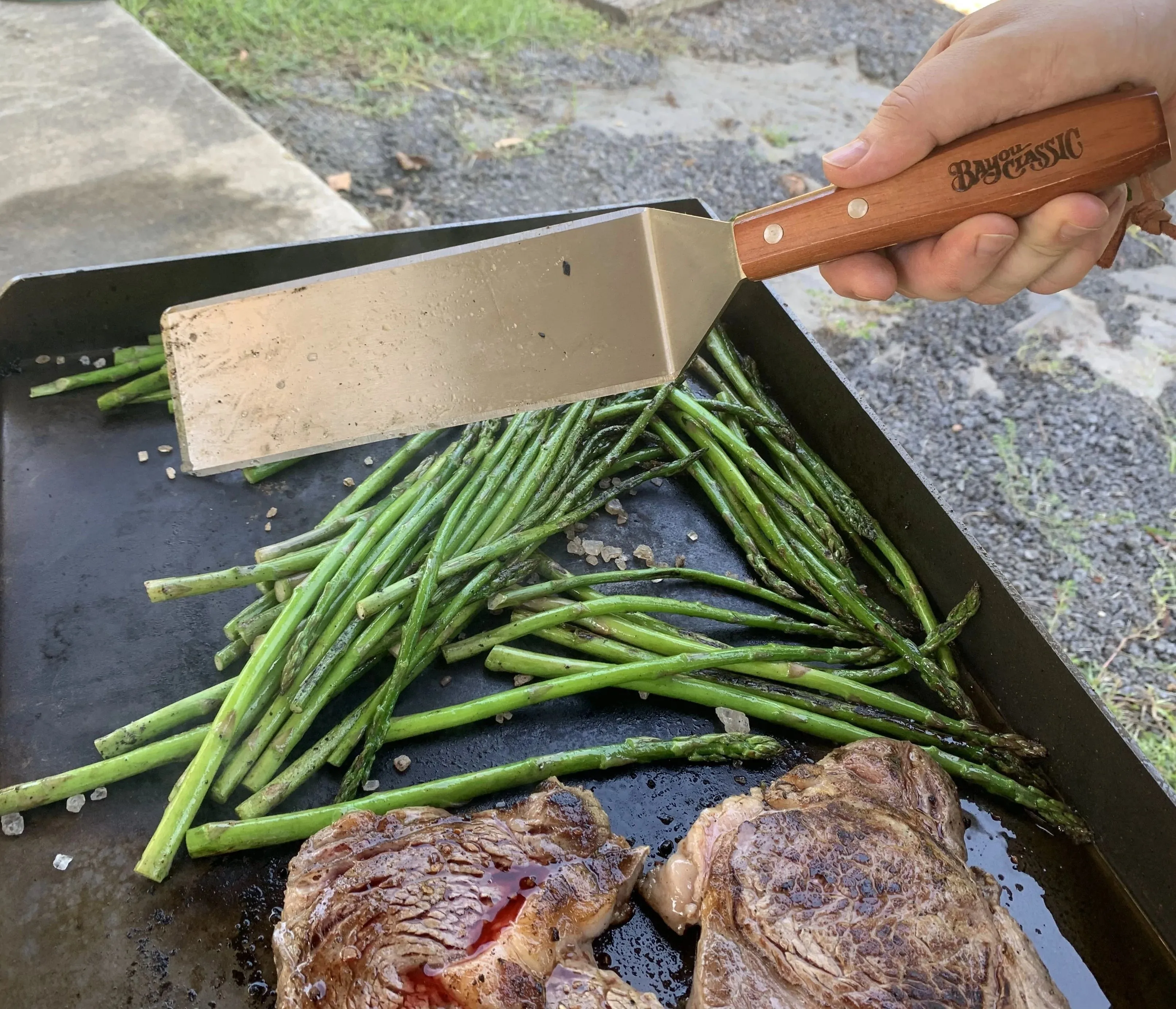 Stainless Steel Griddle Spatula with Riveted Hardwood Handle